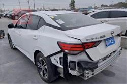 نیسان سێنترا